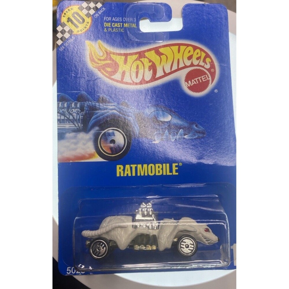 1990 HOT WHEELS #81 BLUE CARD / 10 SPEED POINTS - RATMOBILE - DIECAST